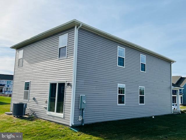 WEST WIND - Residential Lease