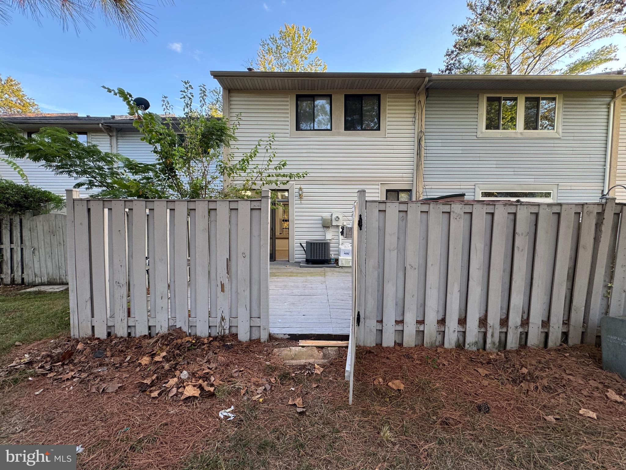 CRESTVIEW - Residential