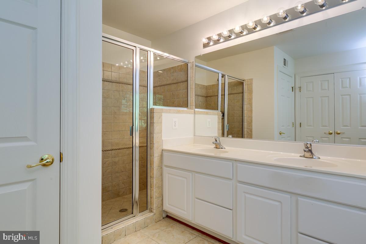 LORTON VALLEY NORTH - Residential