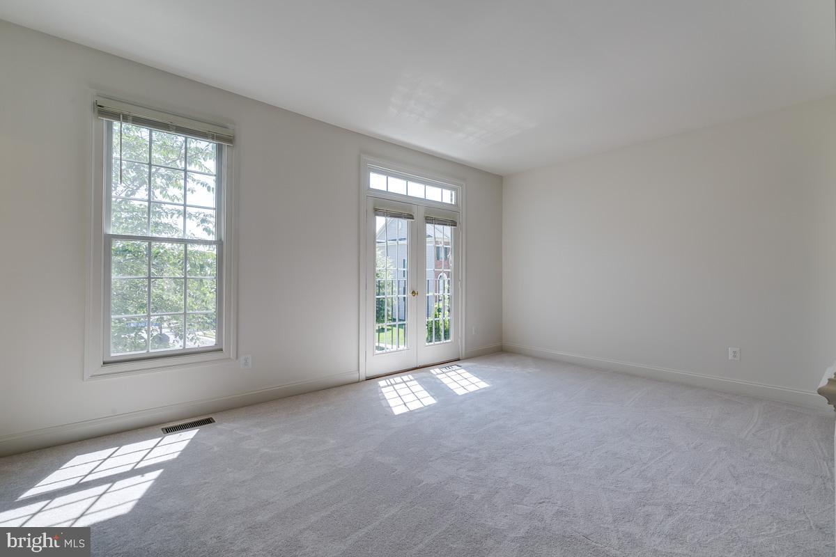 LORTON VALLEY NORTH - Residential