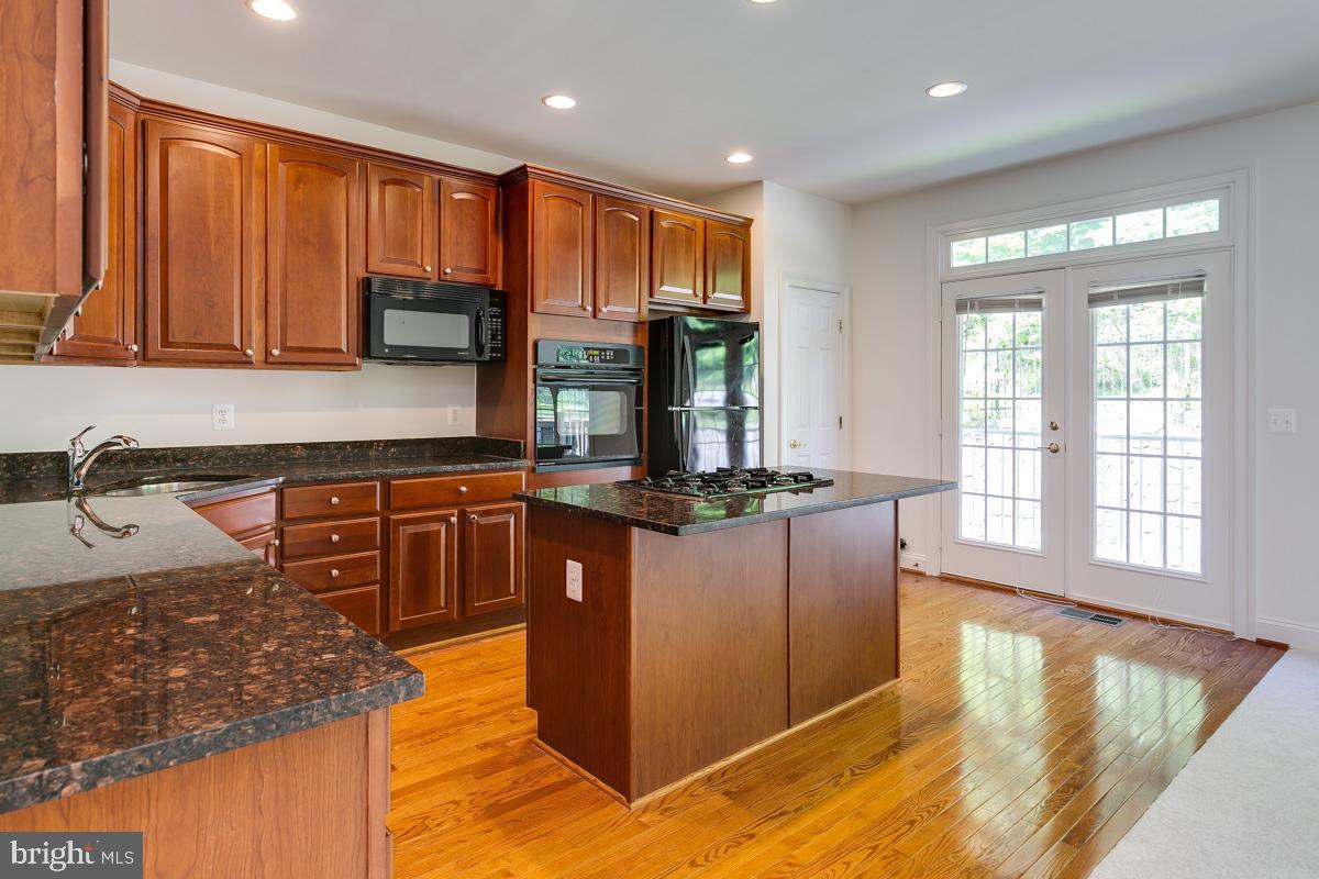 LORTON VALLEY NORTH - Residential