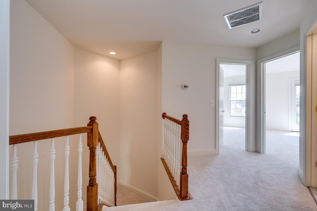 LORTON VALLEY NORTH - Residential