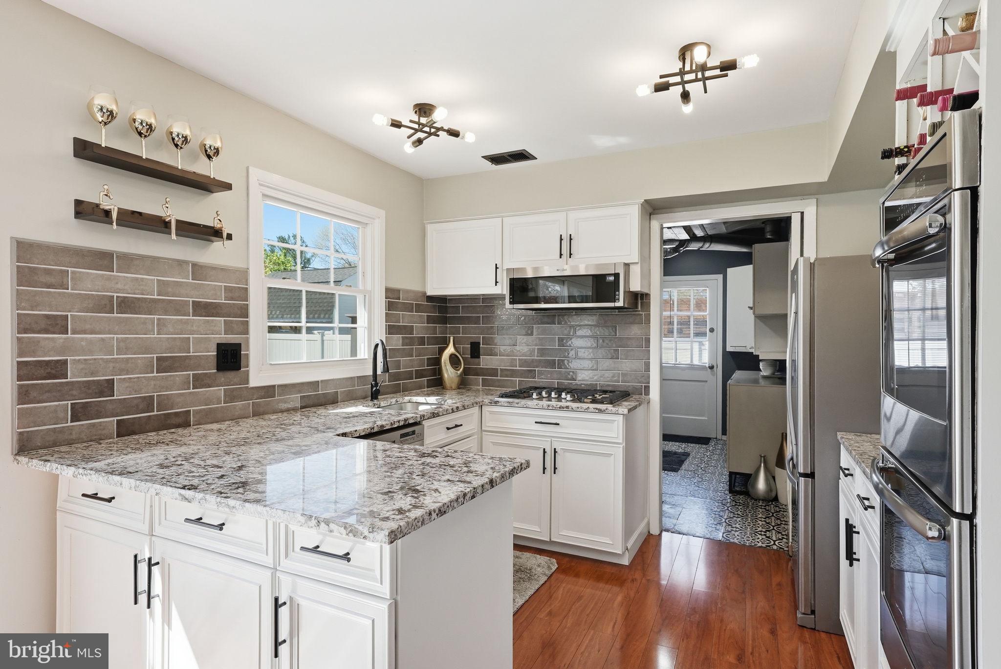 12109 ROCKLEDGE DRIVE