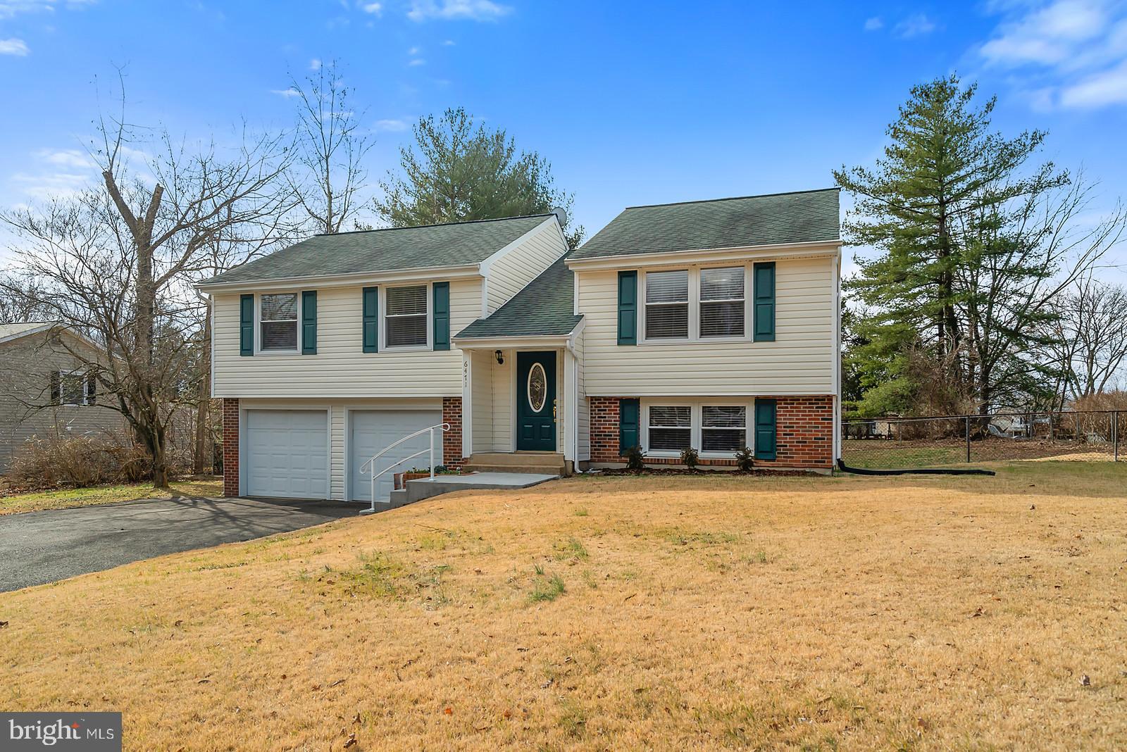 WARR LAKES - Residential