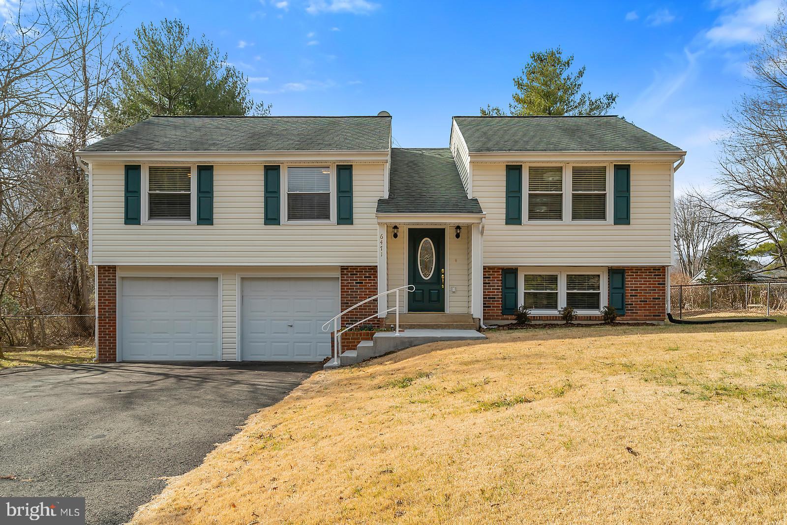 WARR LAKES - Residential