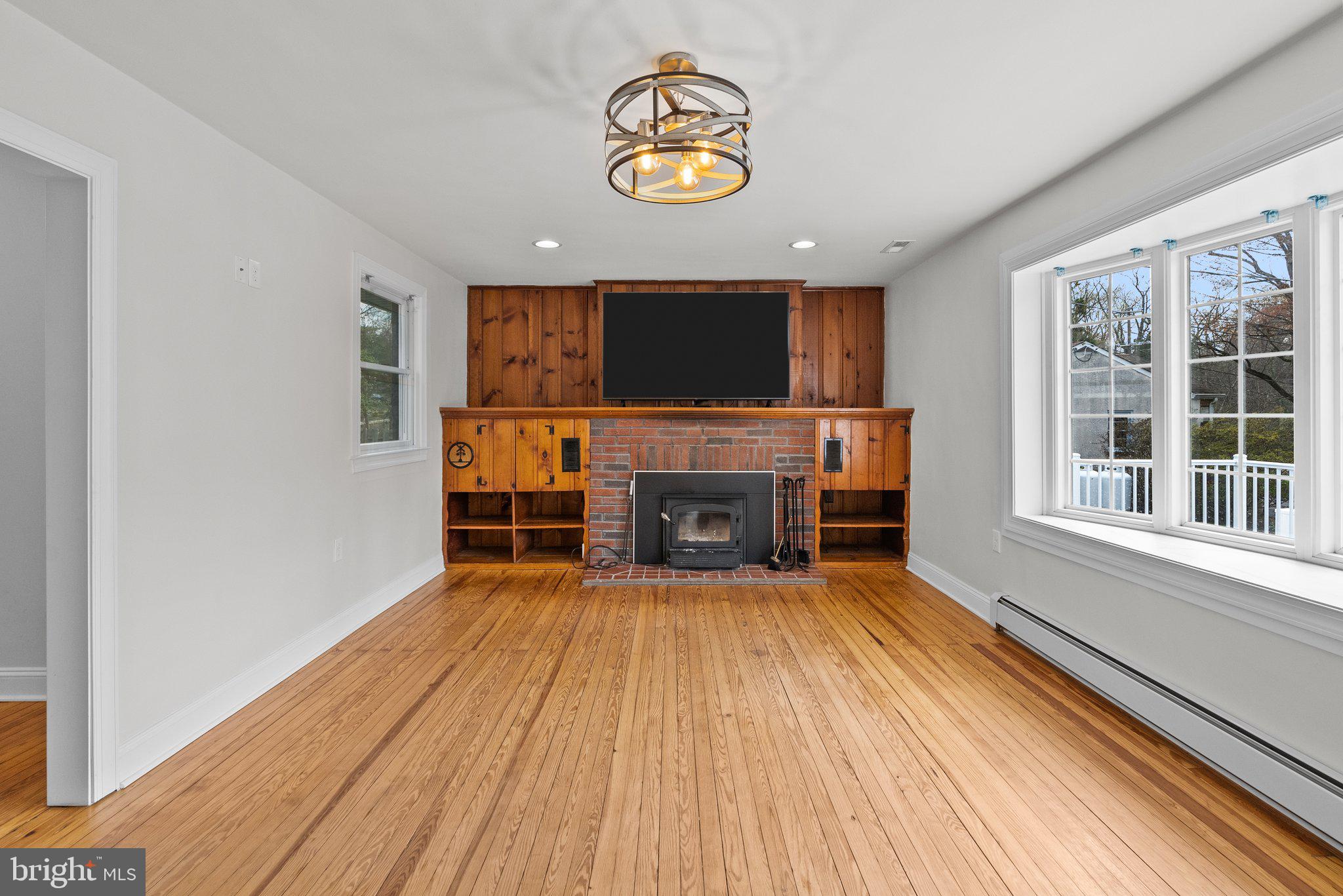 OAK RIDGE - Residential