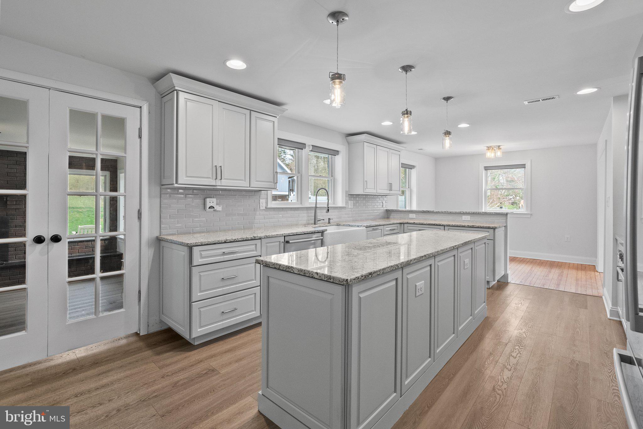 OAK RIDGE - Residential