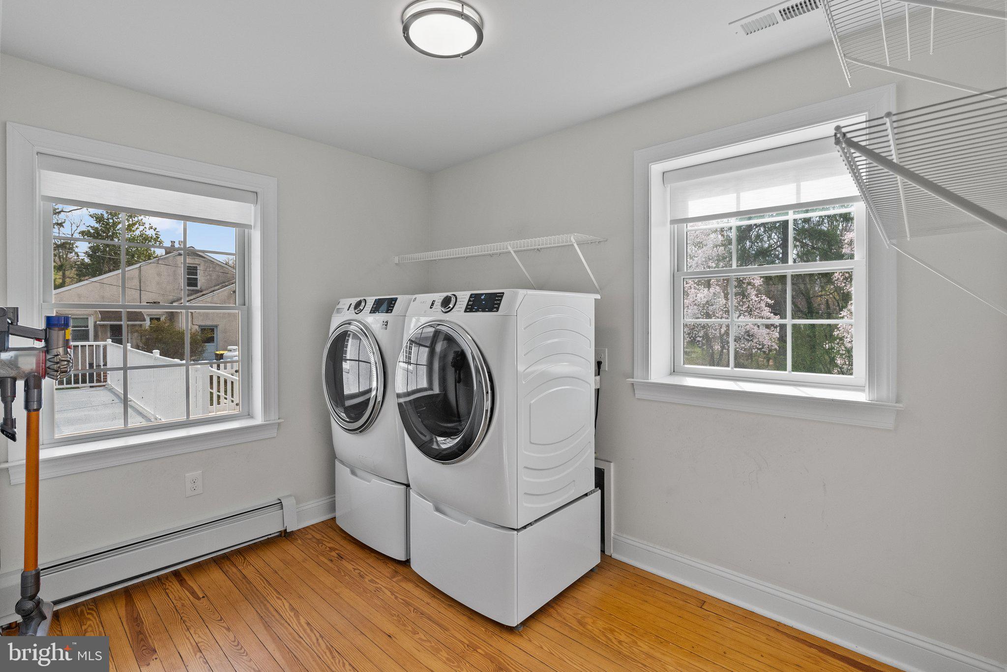 OAK RIDGE - Residential