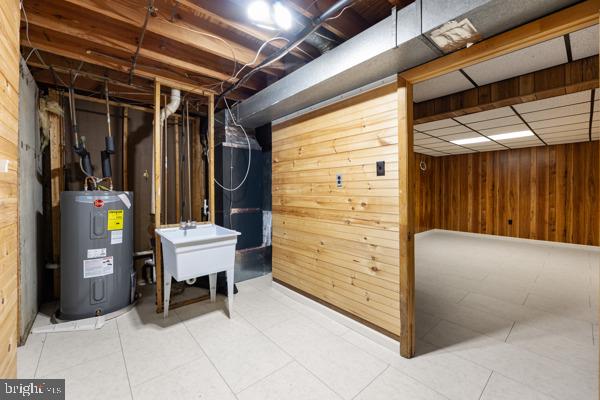 OLD FORT HILLS - Residential