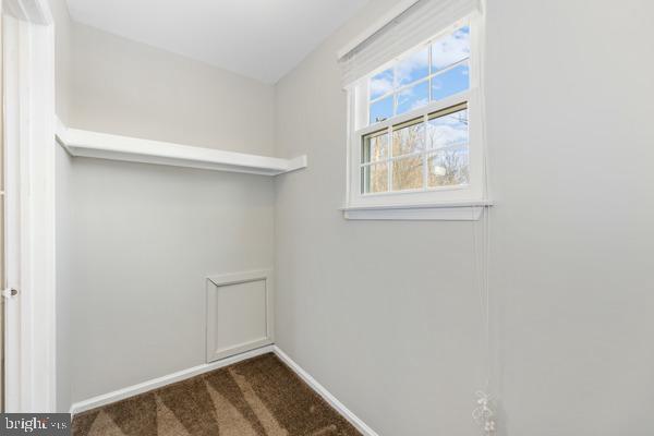 OLD FORT HILLS - Residential