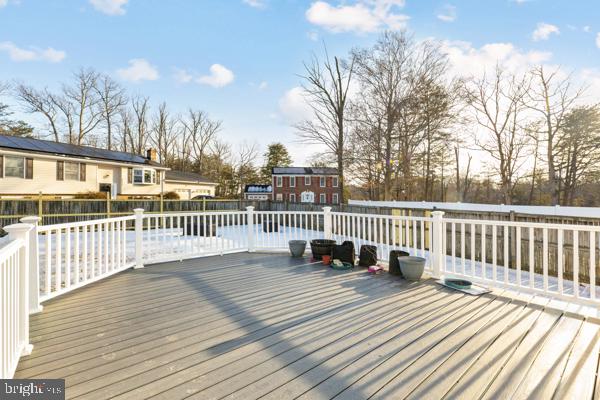 OLD FORT HILLS - Residential