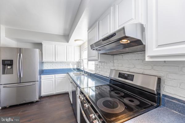 OLD FORT HILLS - Residential