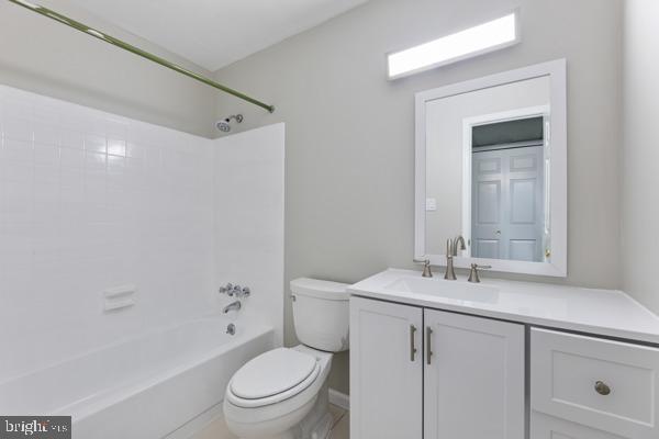 OLD FORT HILLS - Residential