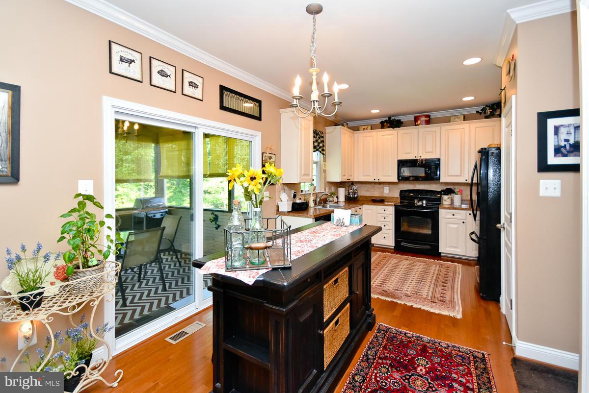 SETON HILL - Residential