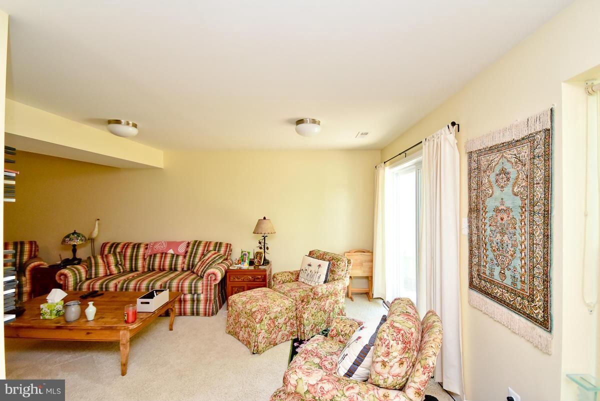 SETON HILL - Residential