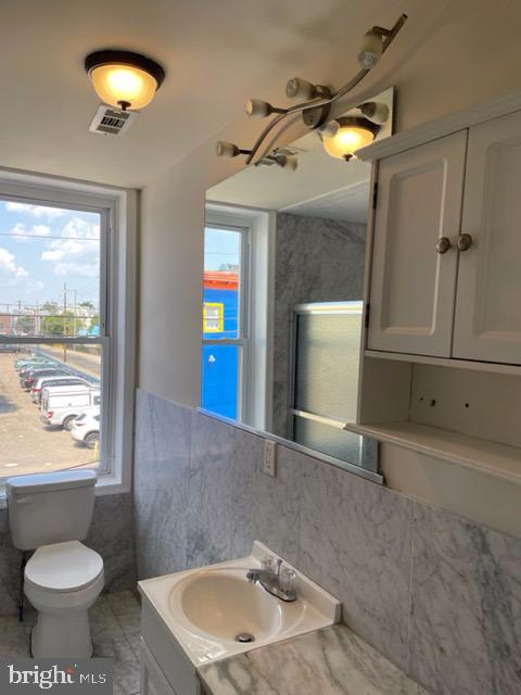 SHARSWOOD - Residential Lease