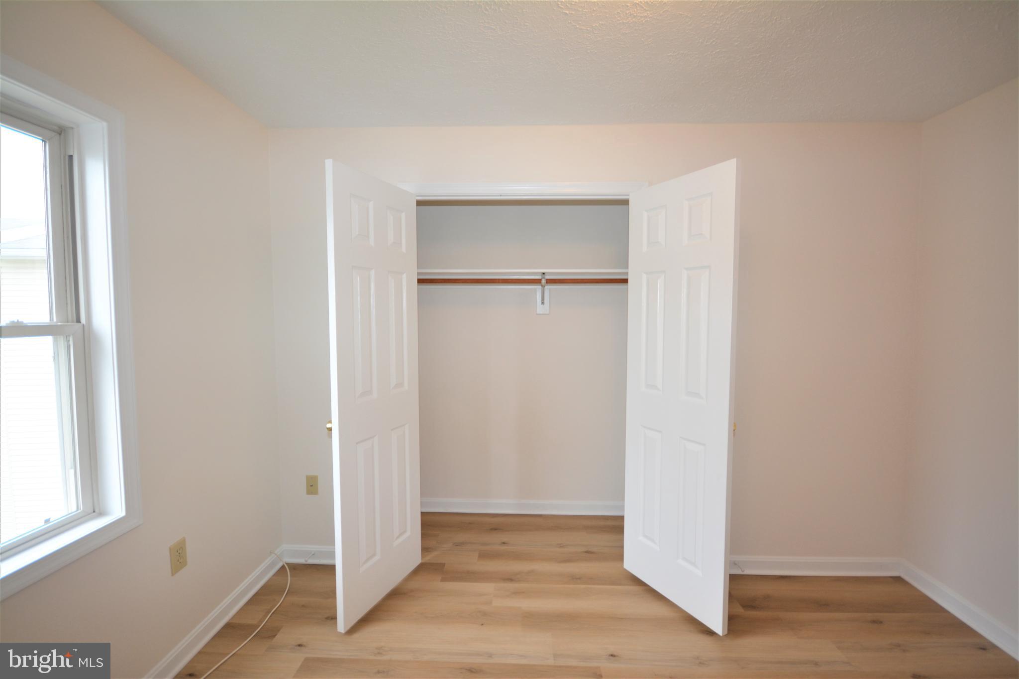 SIGNAL KNOB STATION - Residential