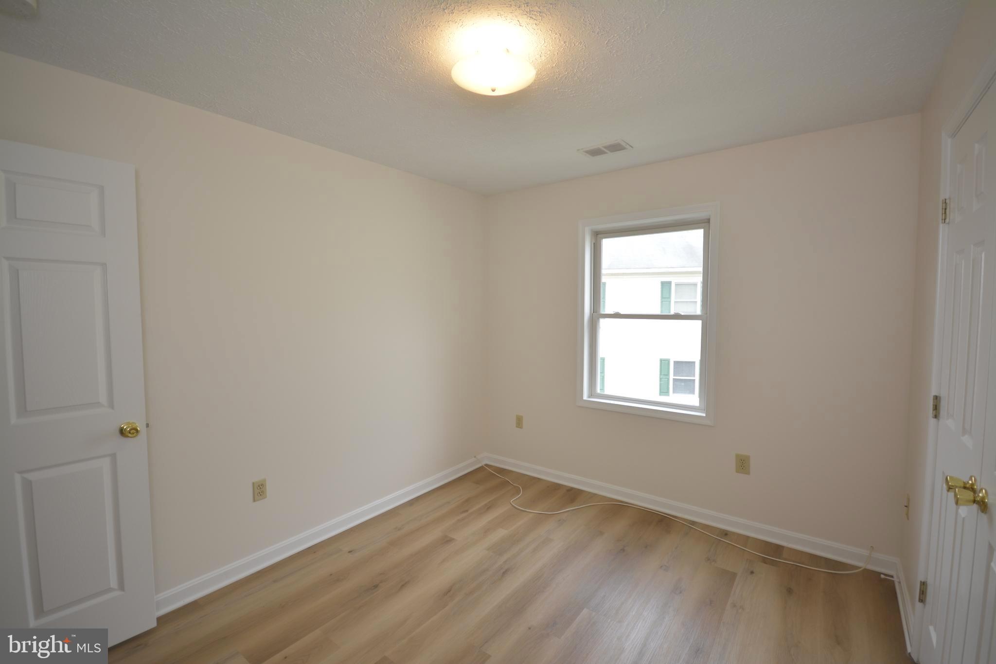 SIGNAL KNOB STATION - Residential