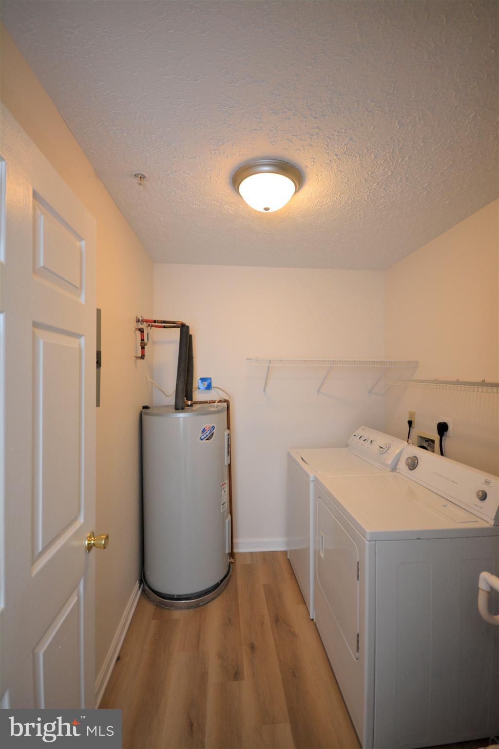 SIGNAL KNOB STATION - Residential