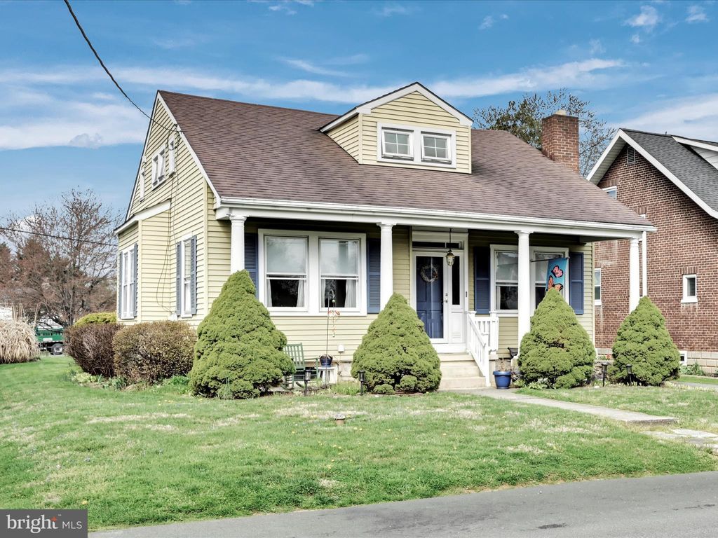 Photo of 16 HARVARD AVE, LANCASTER, PA 17603 (MLS # PALA2033144)