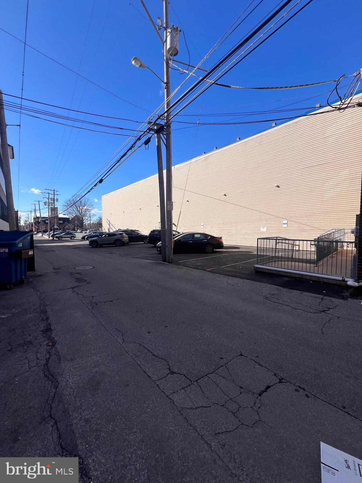 128 N GEORGE STREET
