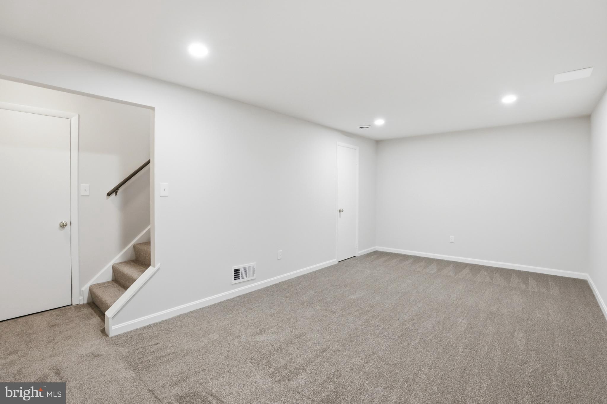 FLINTS GROVE - Residential