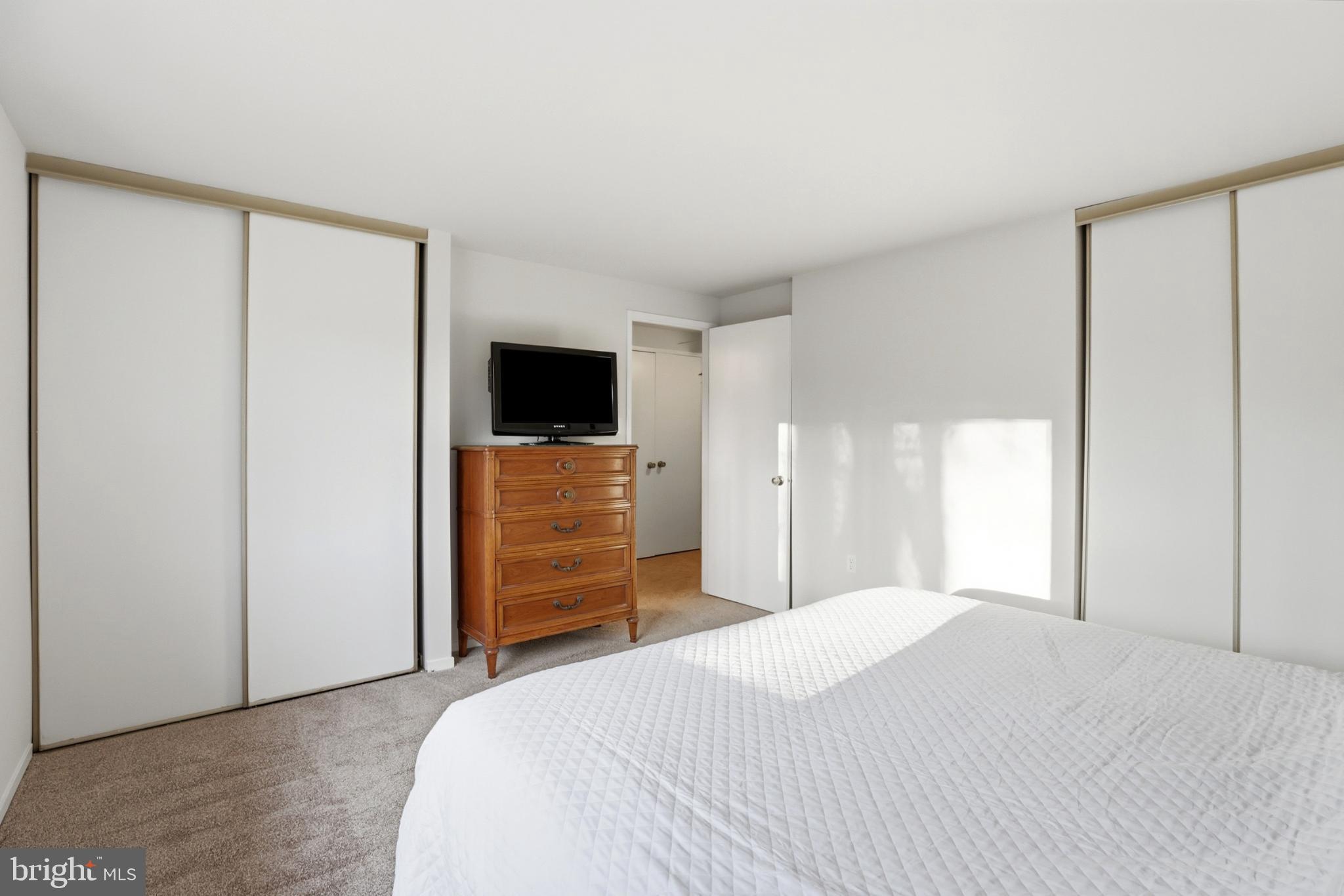 FLINTS GROVE - Residential