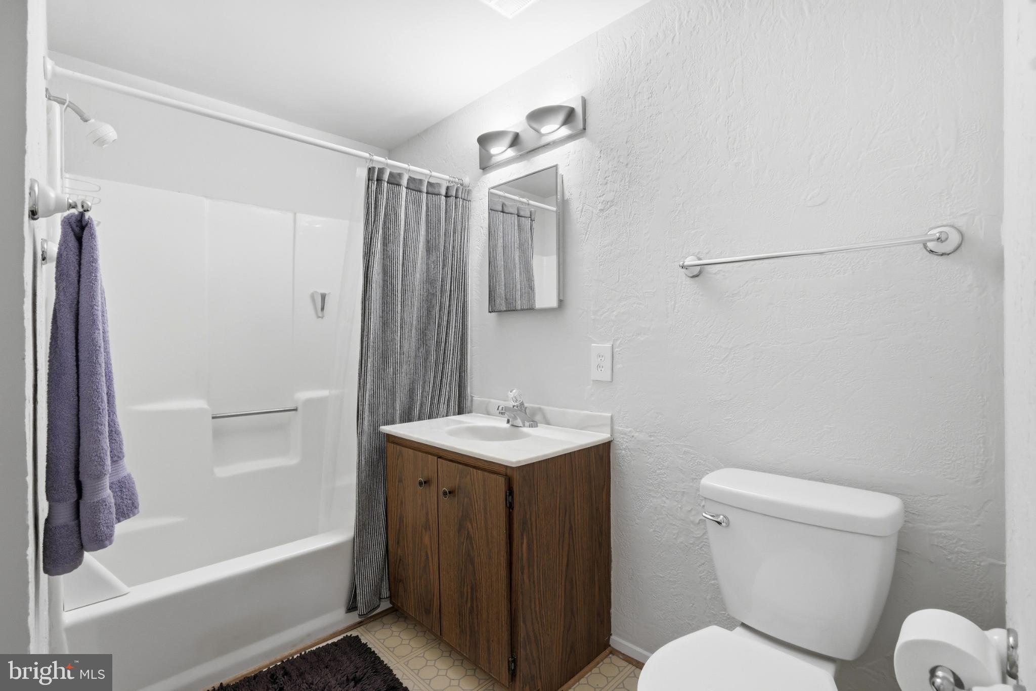 FLINTS GROVE - Residential