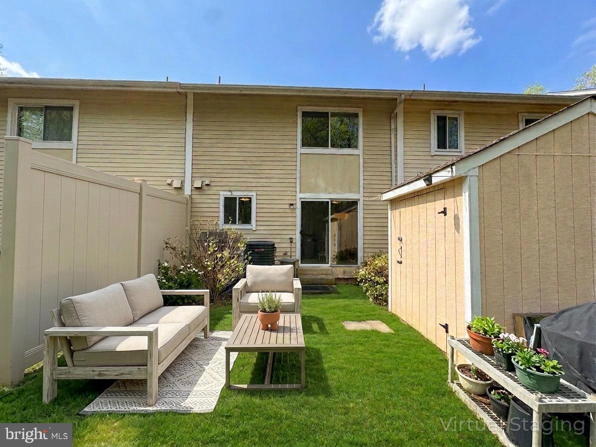 FLINTS GROVE - Residential