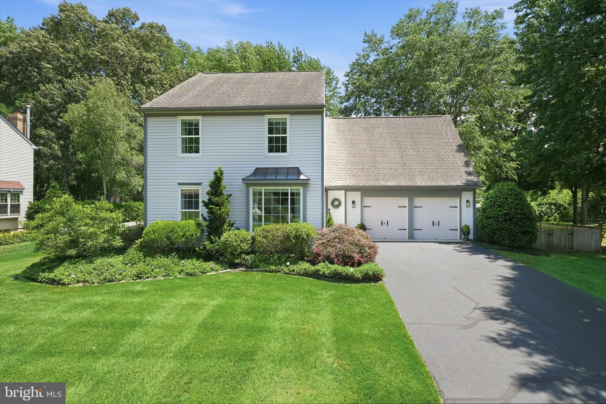 5 LINDEN SPRING LANE