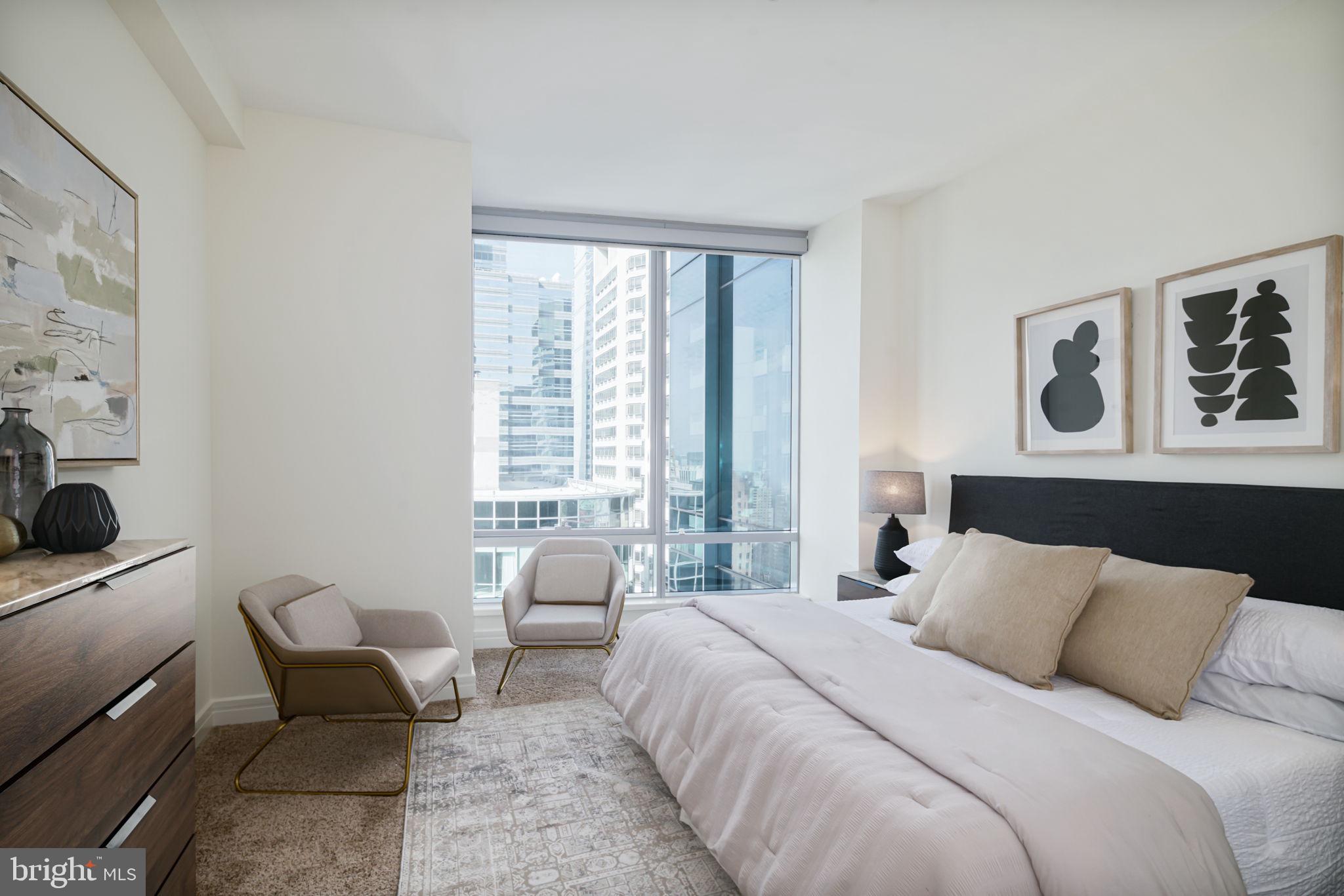 AVENUE OF THE ARTS - Residential