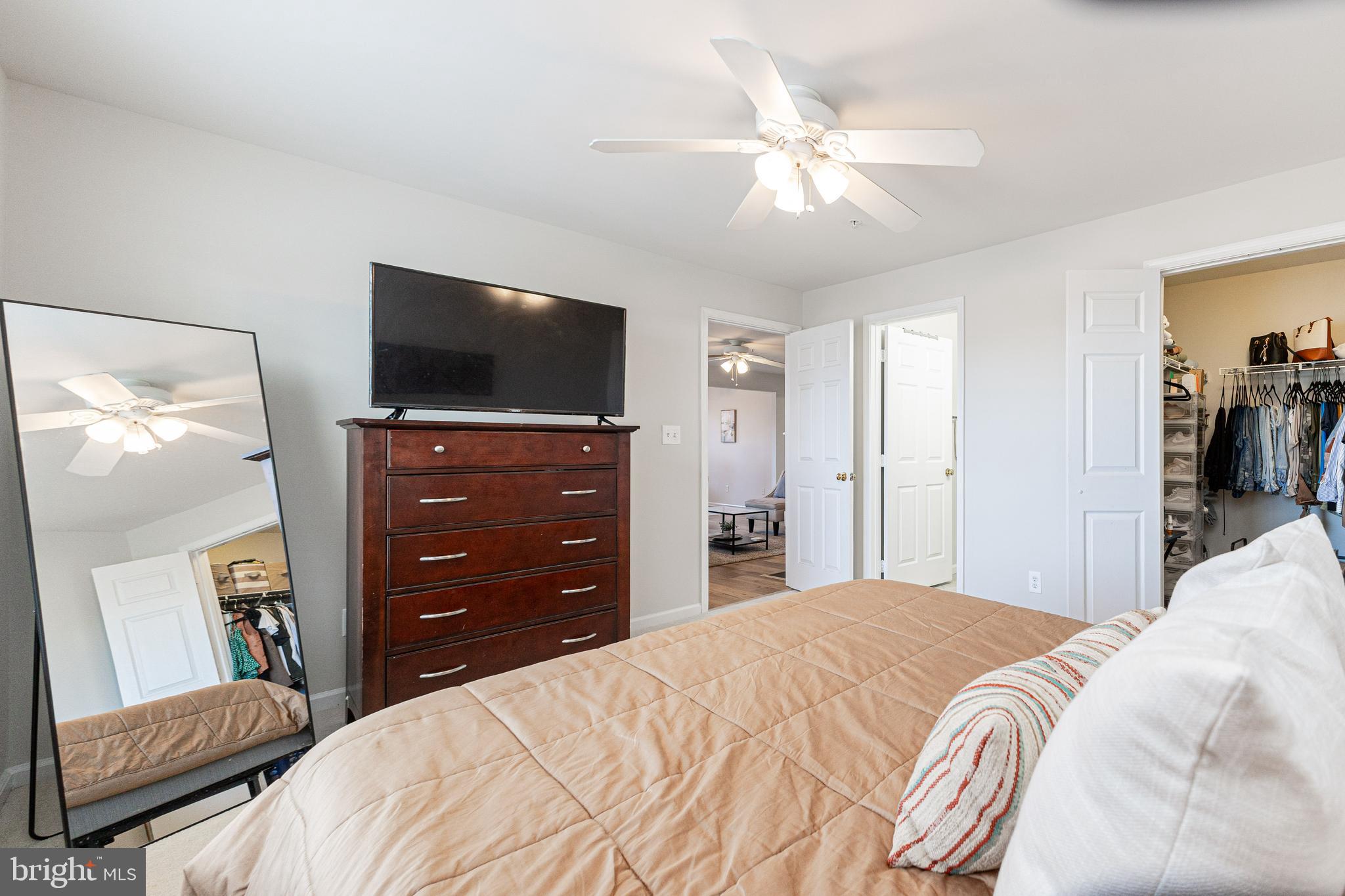 STRATFORD CONDOS - Residential Lease