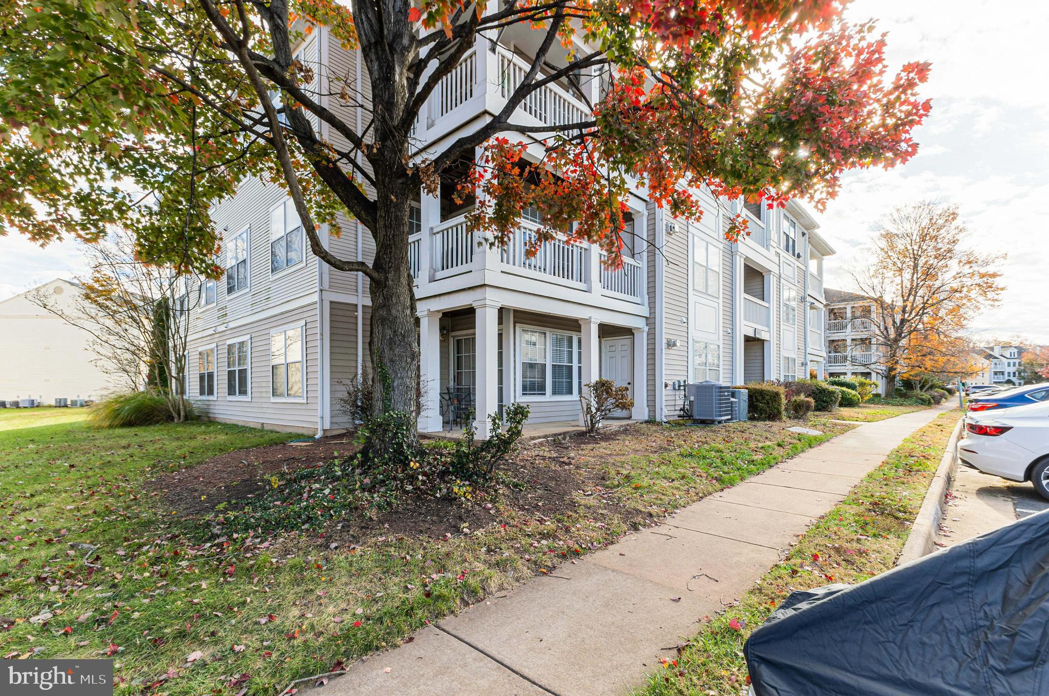 STRATFORD CONDOS - Residential Lease