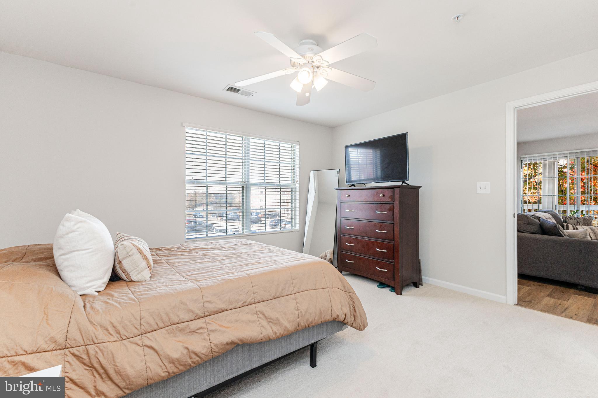 STRATFORD CONDOS - Residential Lease