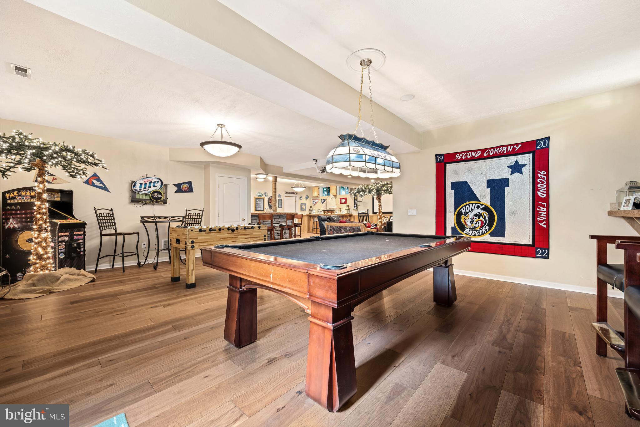 RIDING WOODS - Residential