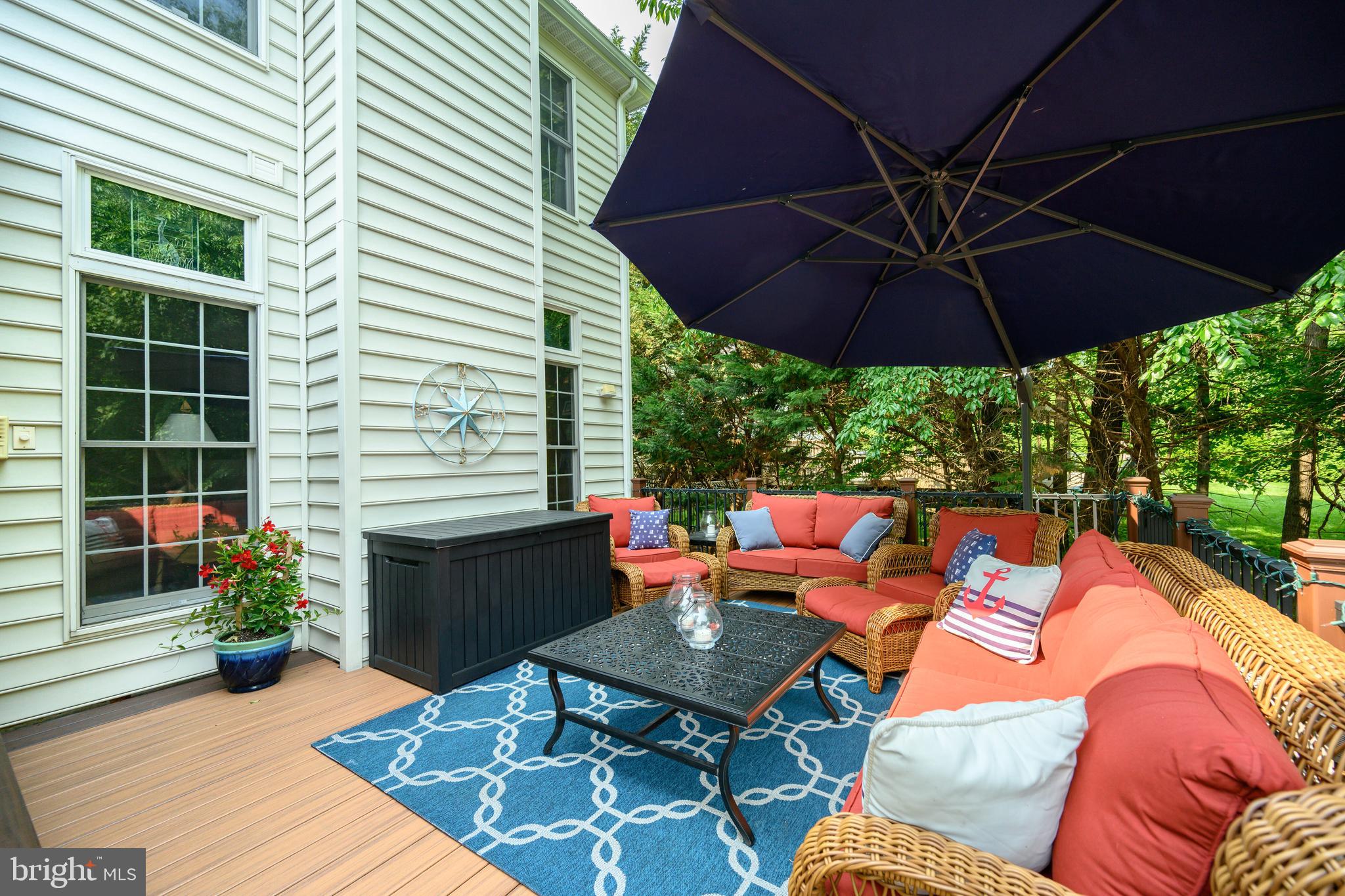 RIDING WOODS - Residential