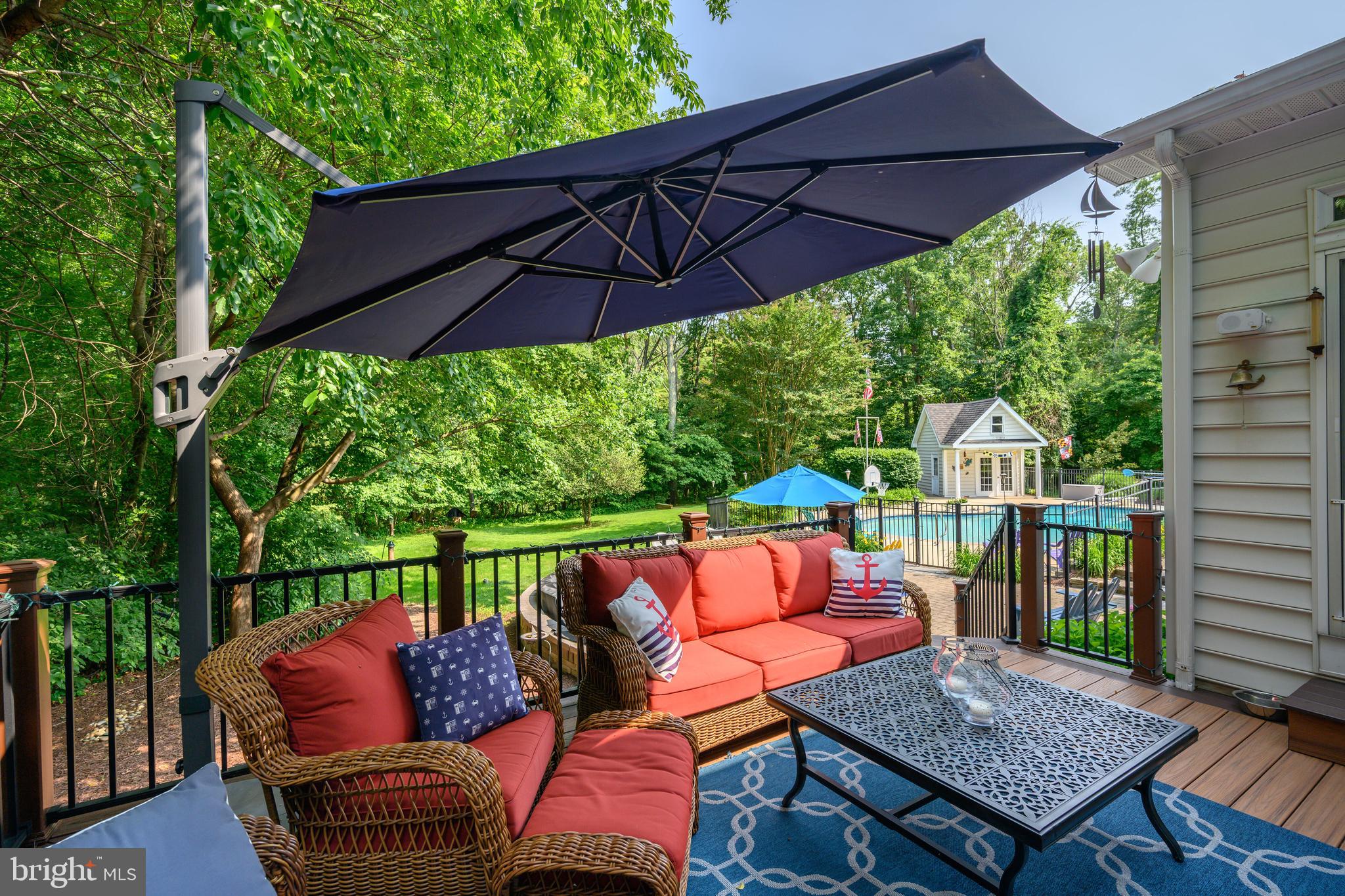 RIDING WOODS - Residential