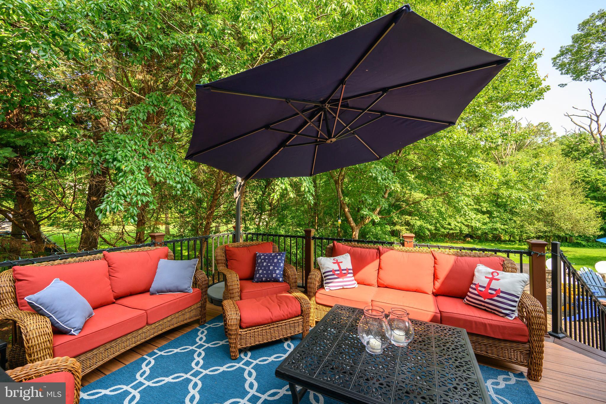 RIDING WOODS - Residential