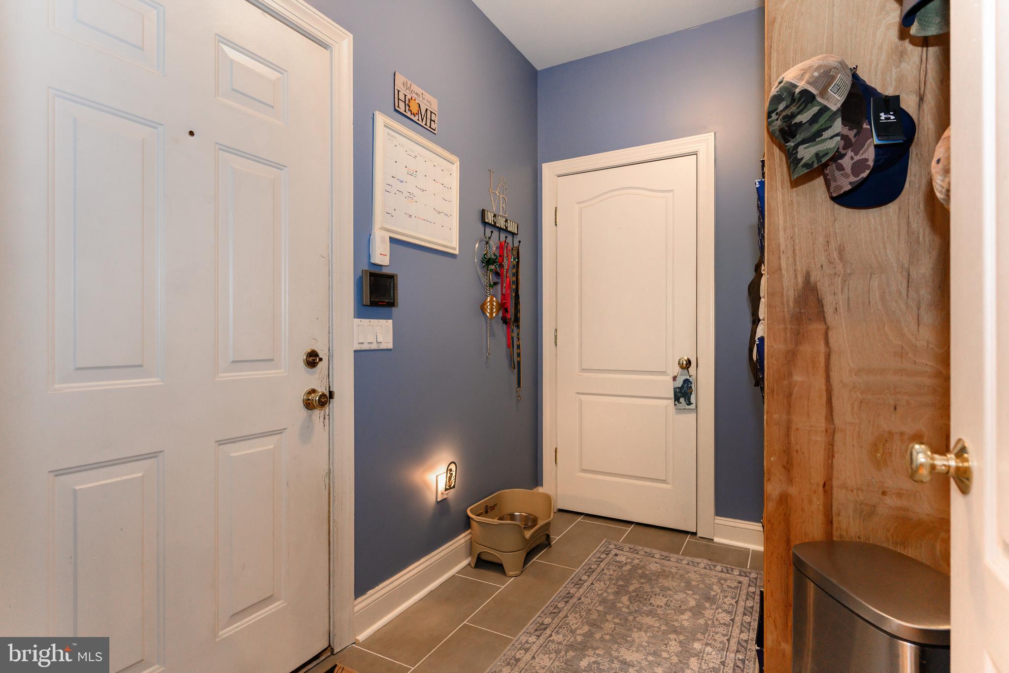 RIDING WOODS - Residential