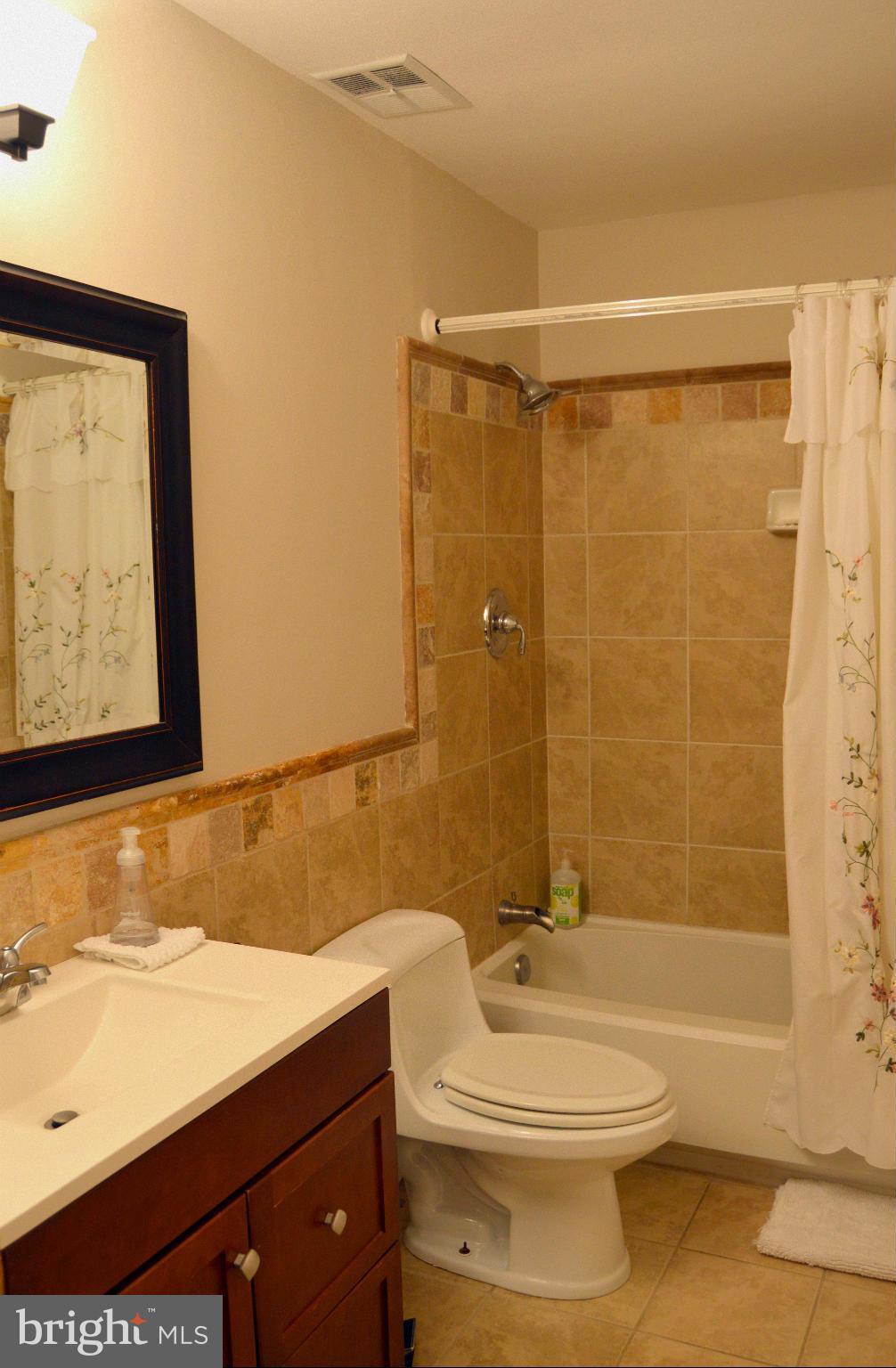 FRANKLIN FARM - Residential