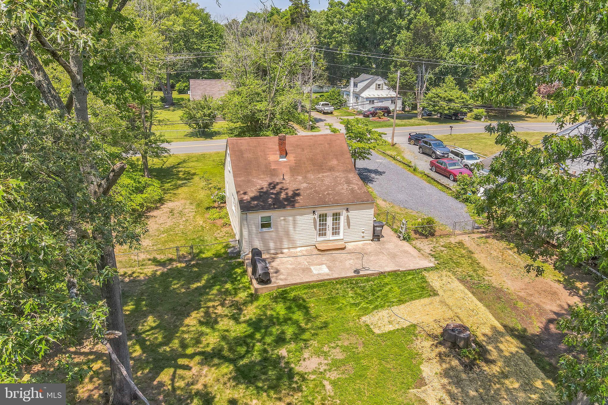 YORKSHIRE VILLAGE - Residential