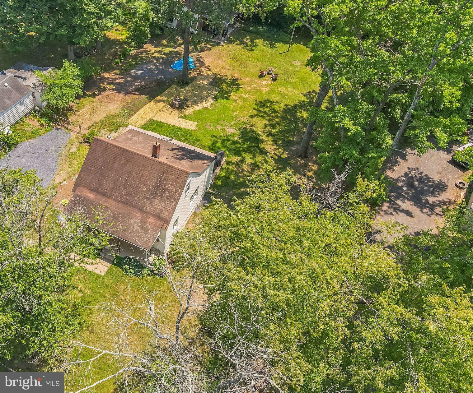 YORKSHIRE VILLAGE - Residential