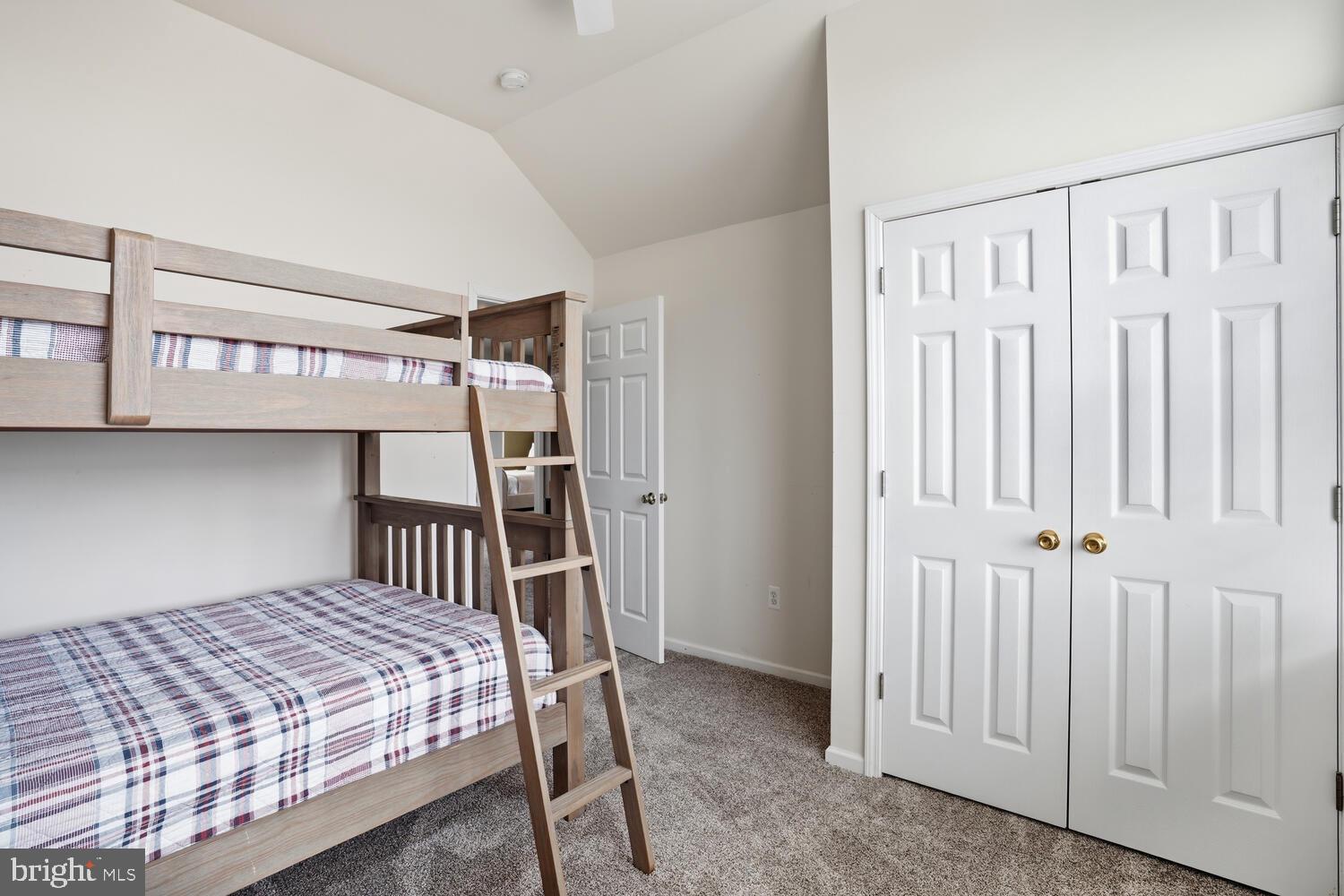 SEA ISLE - Residential