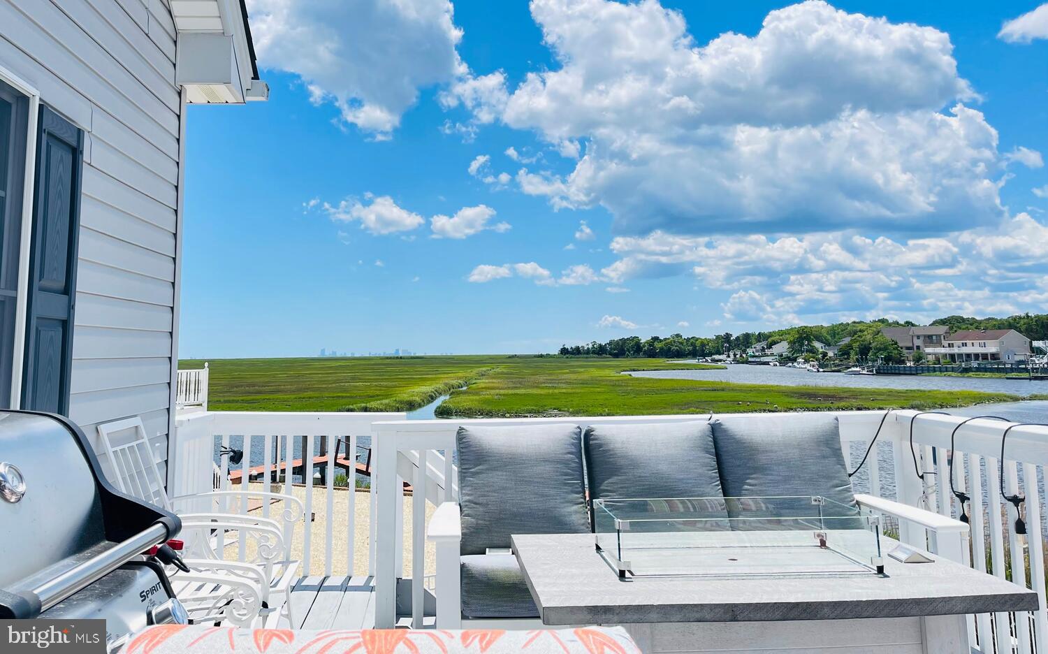 SEA ISLE - Residential