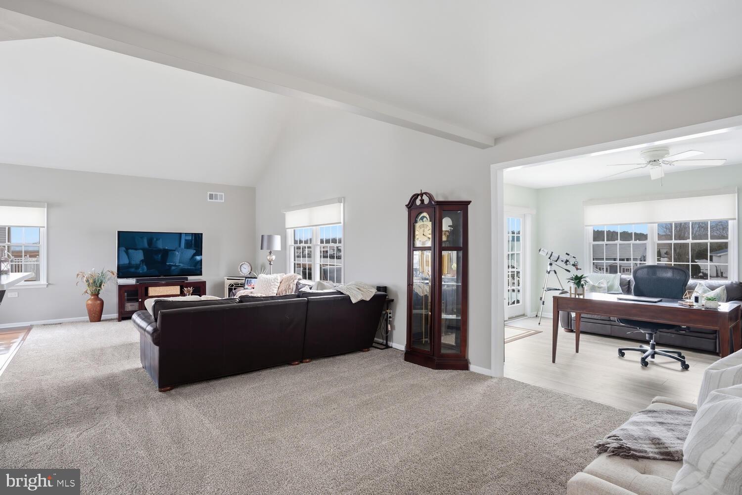 SEA ISLE - Residential