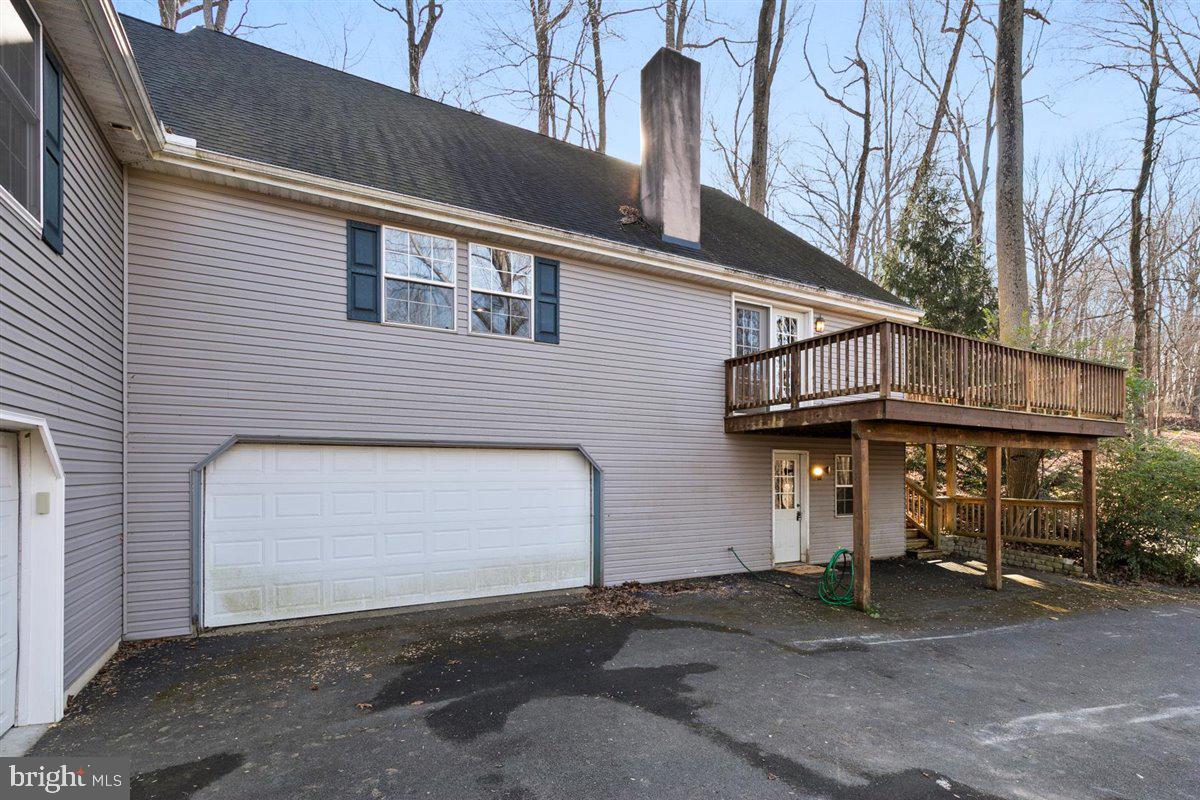 LAKEWOOD ESTATES - Residential