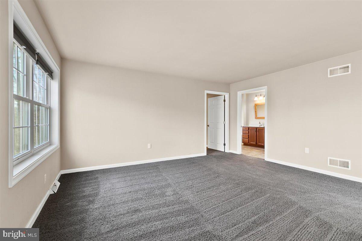LAKEWOOD ESTATES - Residential