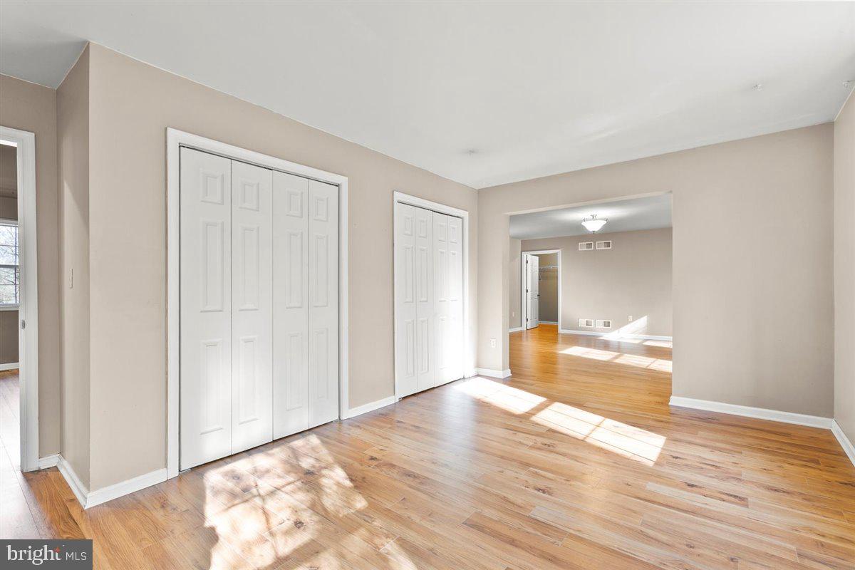 LAKEWOOD ESTATES - Residential