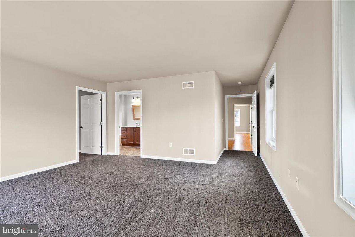 LAKEWOOD ESTATES - Residential