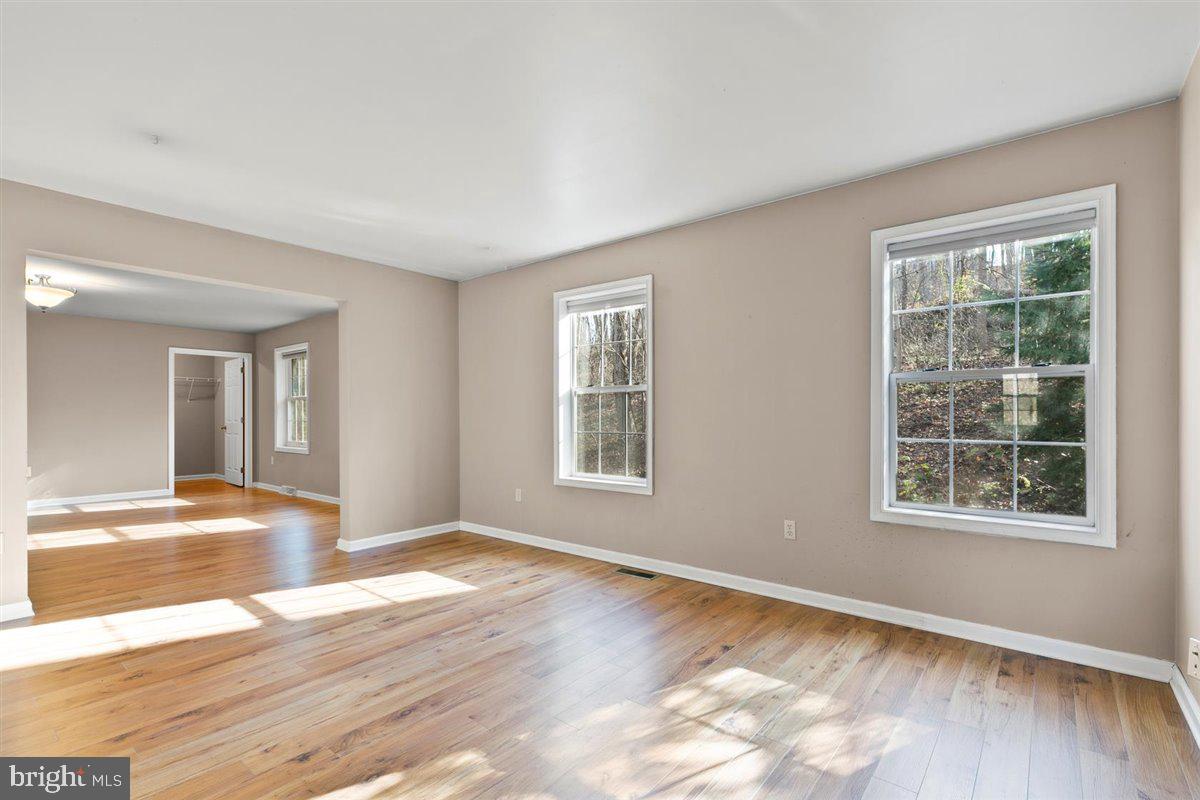 LAKEWOOD ESTATES - Residential